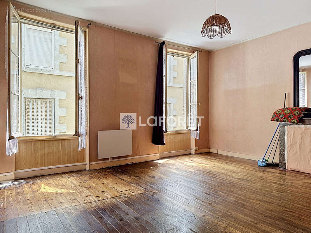 Maison à AIRVAULT