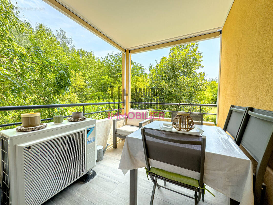 Appartement à L'ISLE-SUR-LA-SORGUE