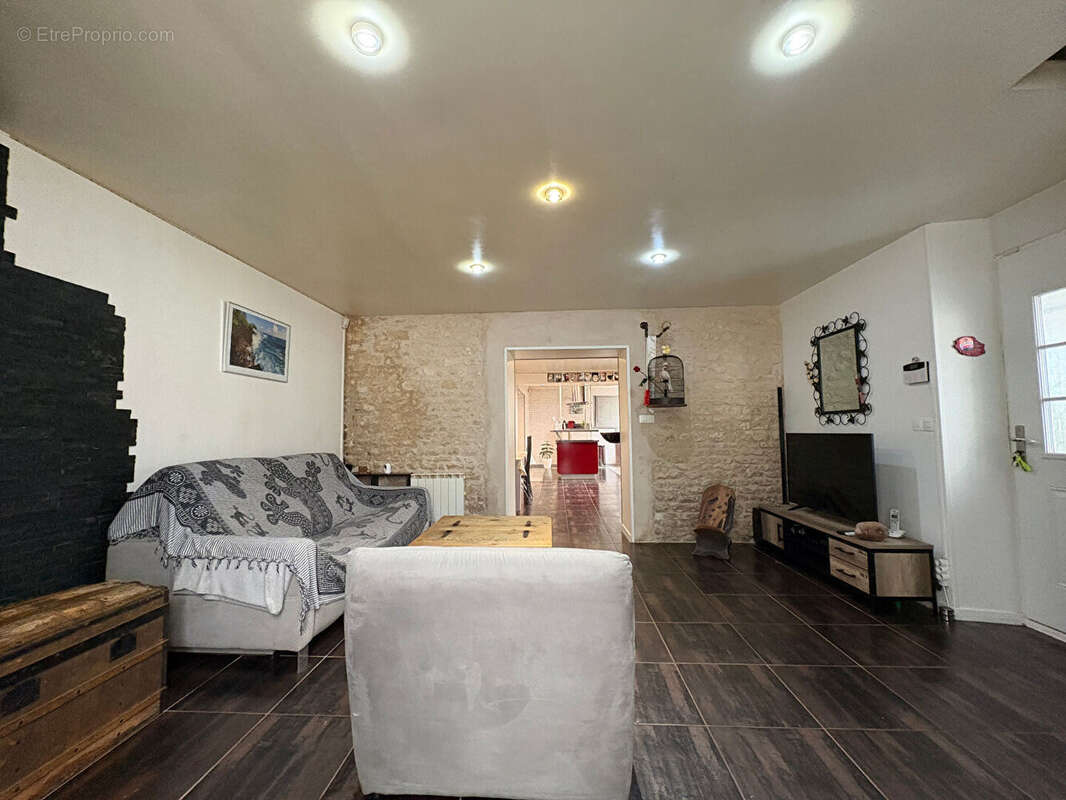 Maison 140m² à surgères - photo 5