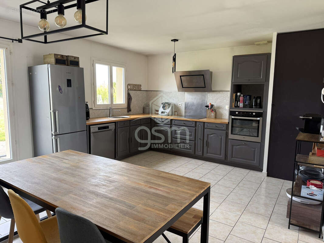 Maison à SAINT-BRANCHS