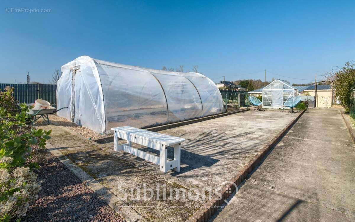 Maison à SAINT-MEEN-LE-GRAND