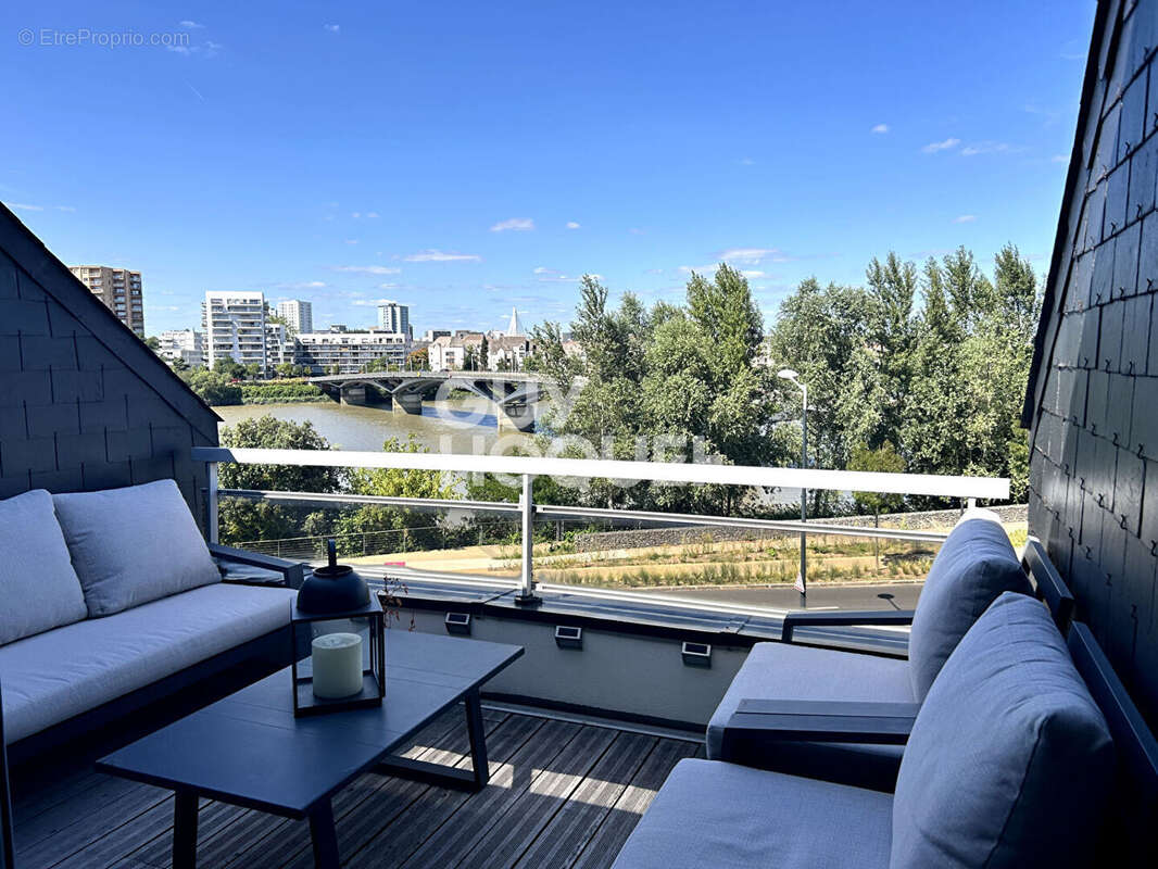 Appartement à SAINT-SEBASTIEN-SUR-LOIRE