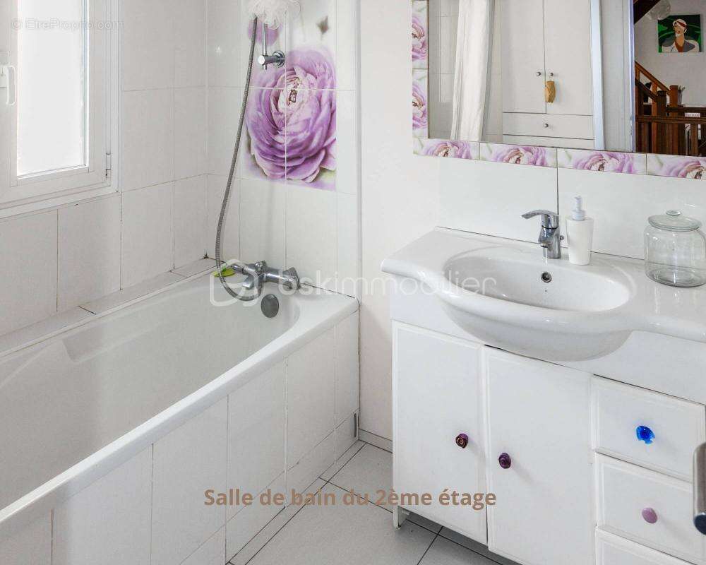 Maison à MAISONS-LAFFITTE