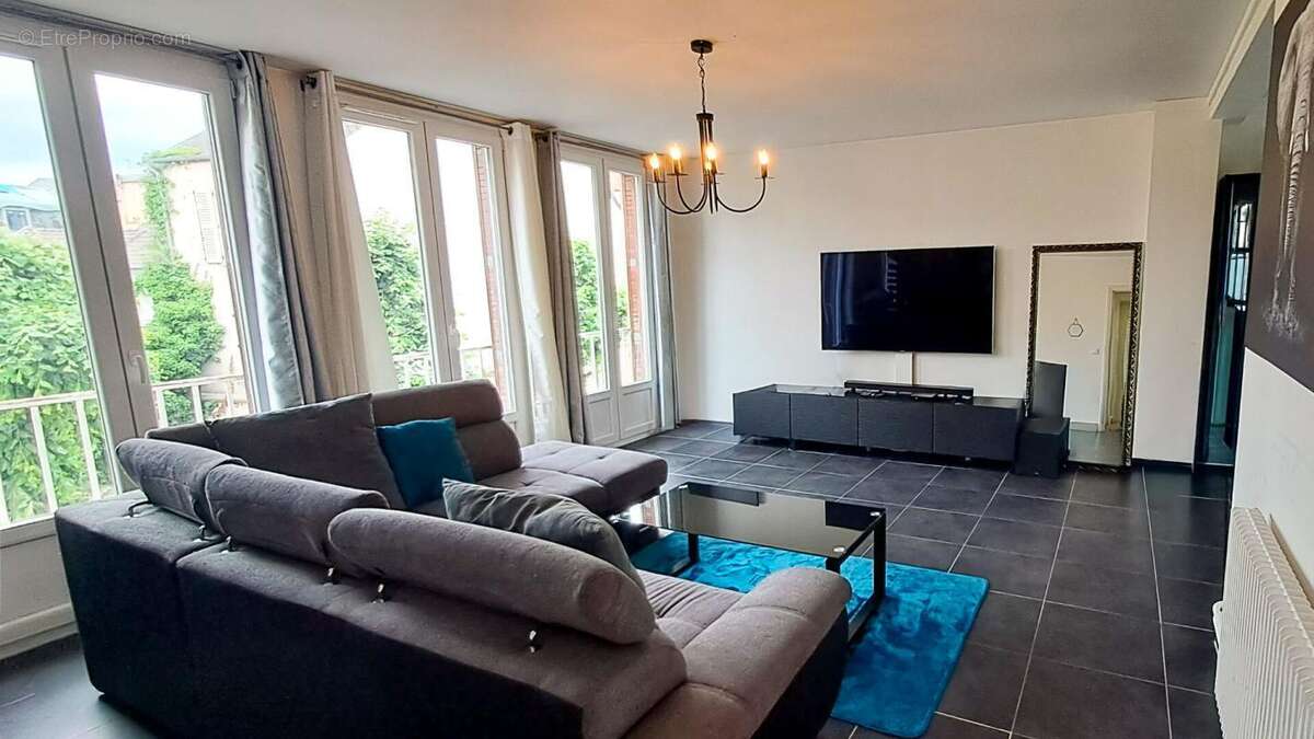 Appartement à MONTEREAU-FAULT-YONNE