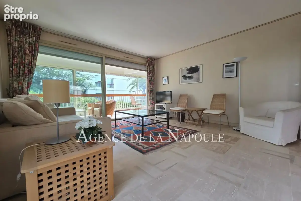 Appartement 2 pièces 56 m² à vendre à Mandelieu-La-Napoule (06210) - photo 3