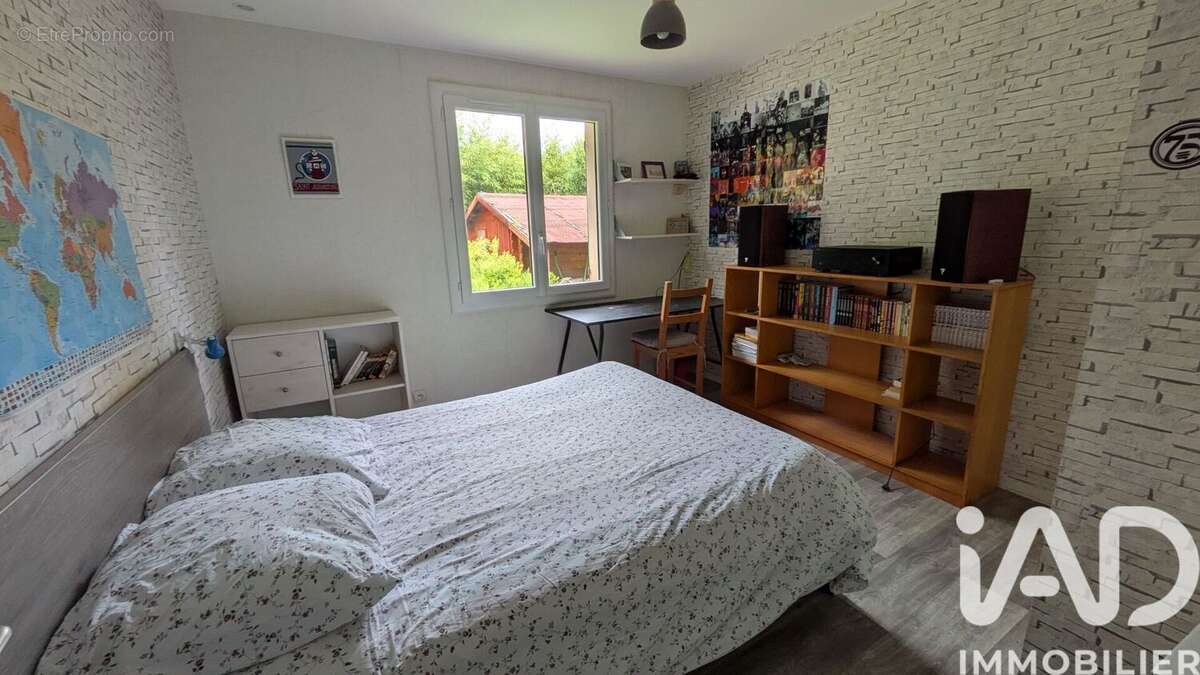 Photo 8 - Maison à MARTIGNAS-SUR-JALLE