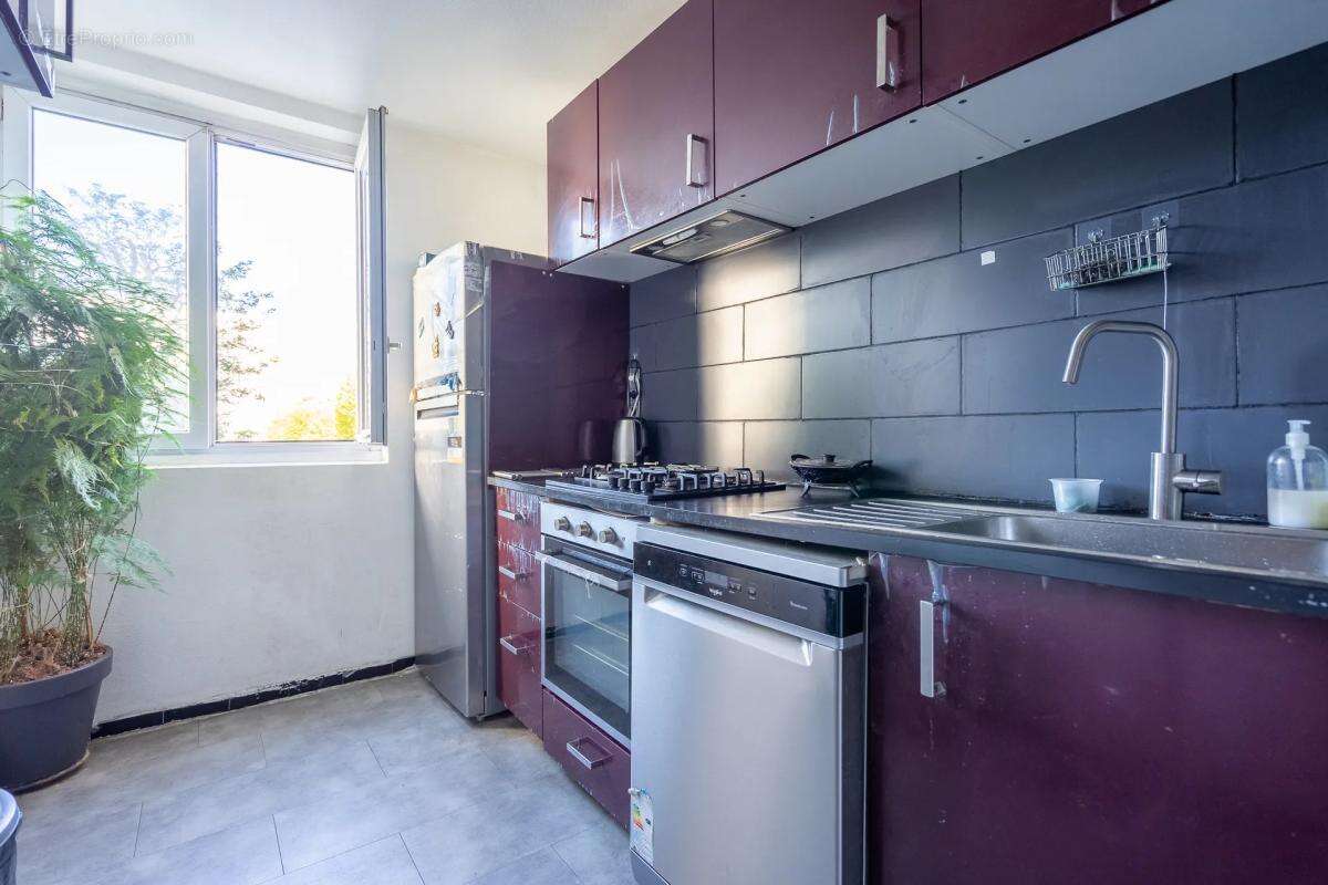 Appartement à ROSNY-SOUS-BOIS