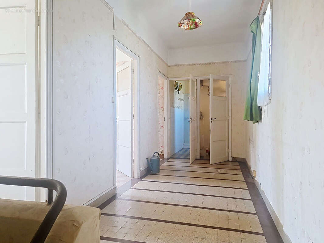 Maison à ROQUEMAURE