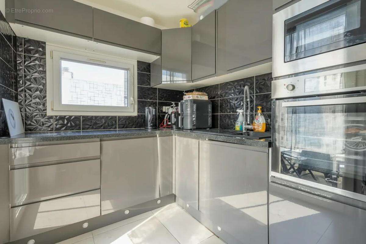 Appartement à DUGNY