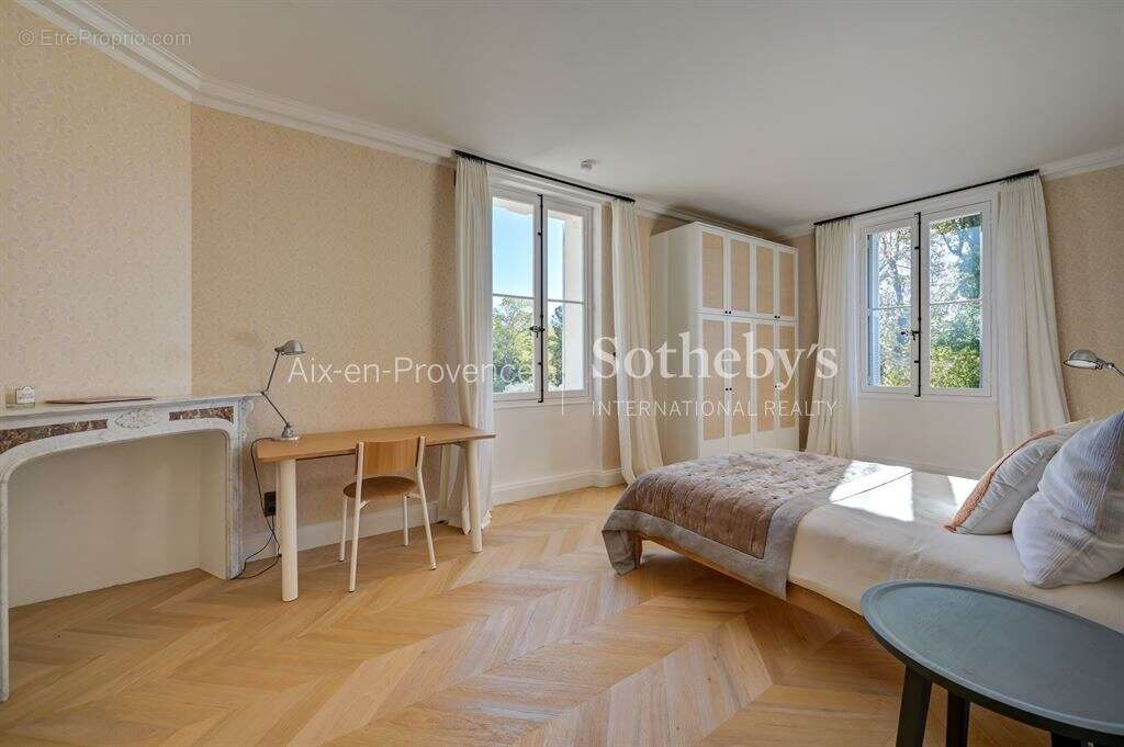 Maison à AIX-EN-PROVENCE