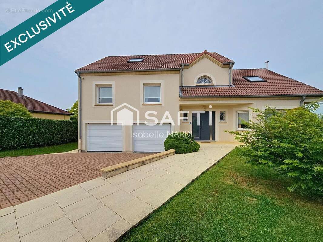 Maison 176 m² à Argancy  - photo 4