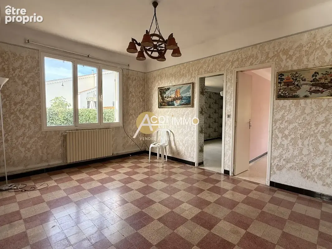 Maison de plain pieds 95m2 avec garage sur 685 m2 de terrain, Six Fours les Plages - photo 8