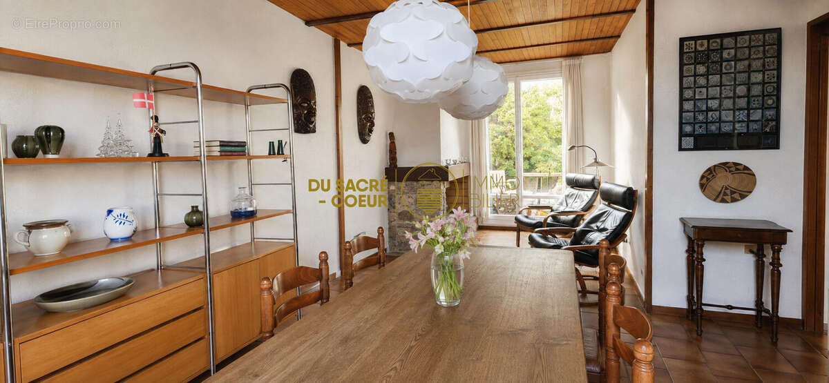 Maison 96 m² à Saint-Esteve  - photo 9