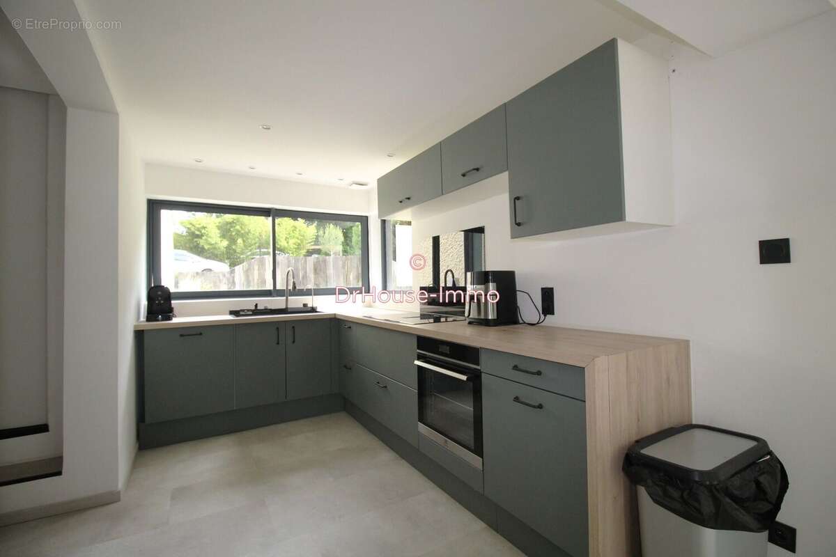 Maison 185 m² à Carignan-De-Bordeaux  - photo 40