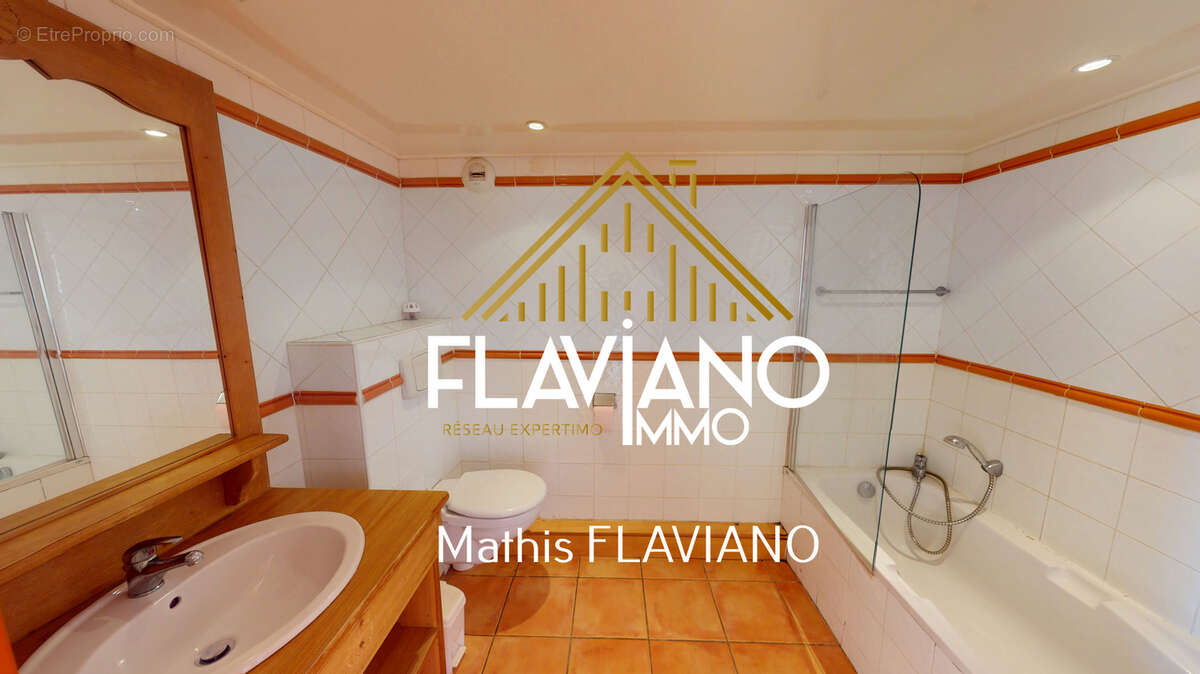 Appartement à UVERNET-FOURS