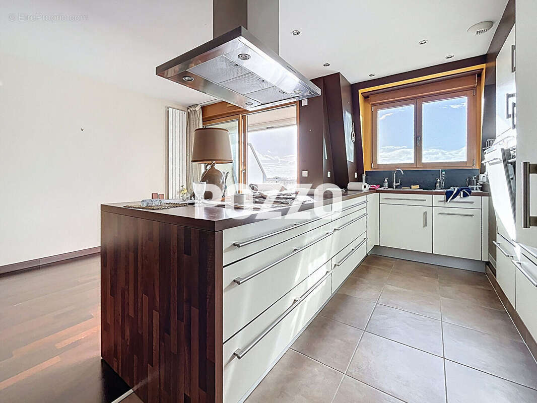 Appartement à SAINT-PAIR-SUR-MER