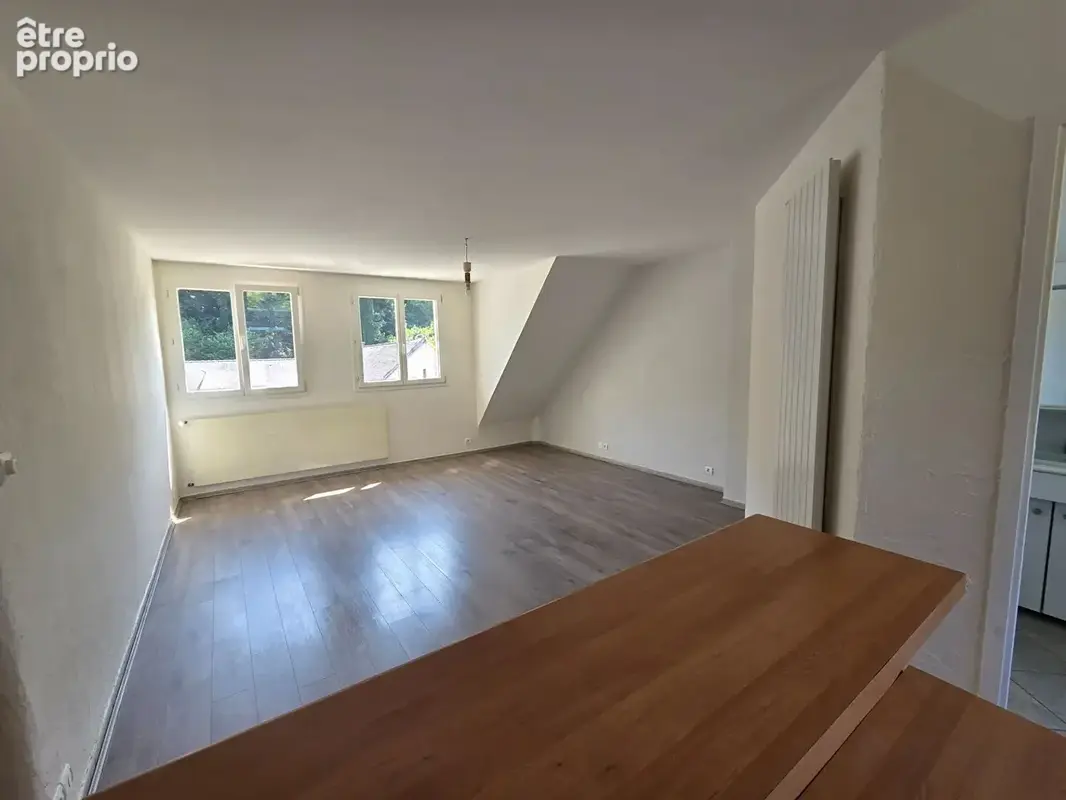 Appartement 2 pièces à vendre à Hennebont - Dernier étage - Centre ville - photo 2