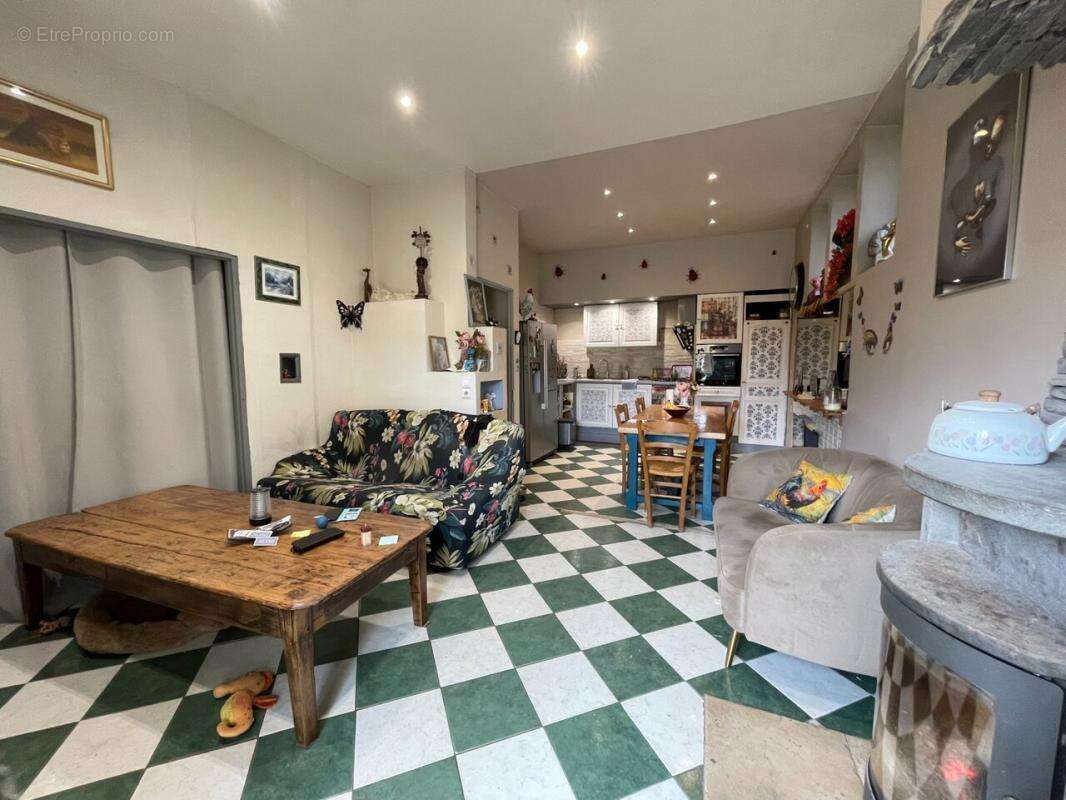 Maison à LENS-LESTANG