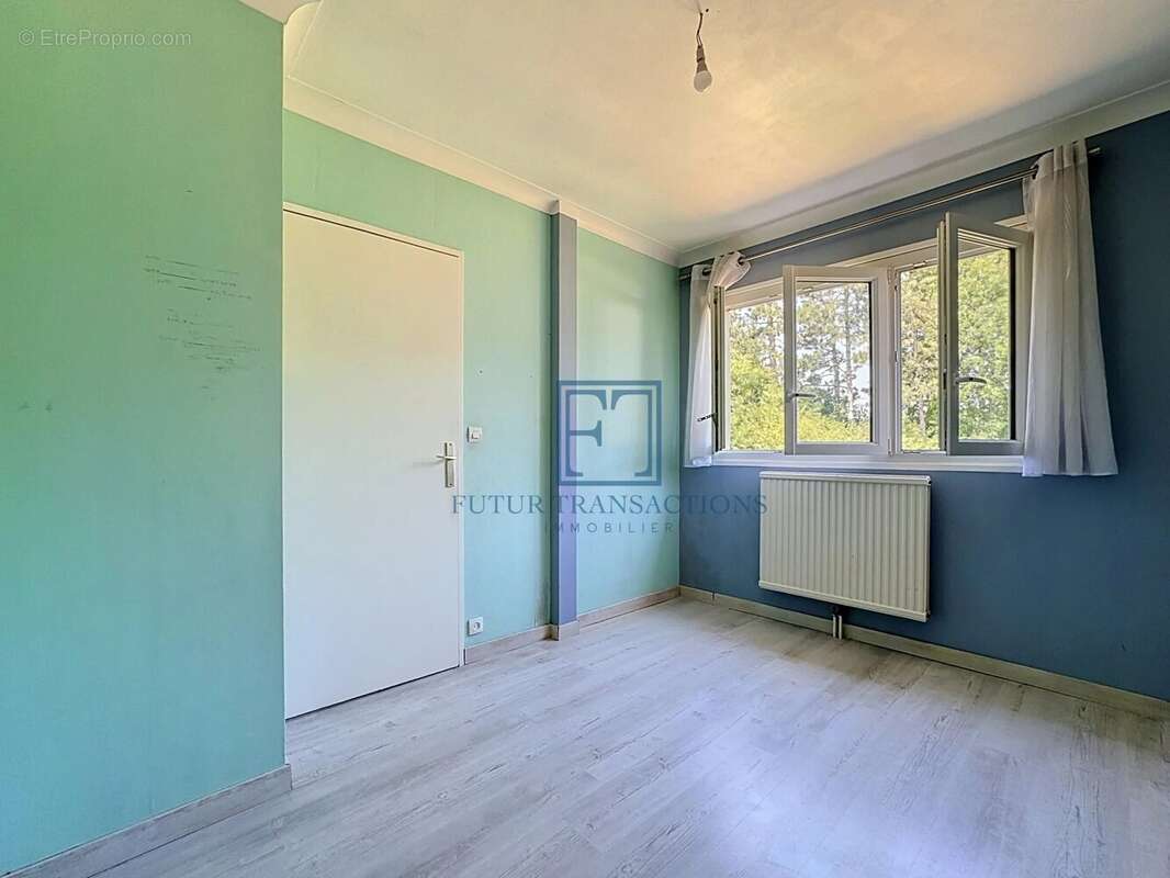 Maison familiale 5 chambres à Élancourt - photo 6