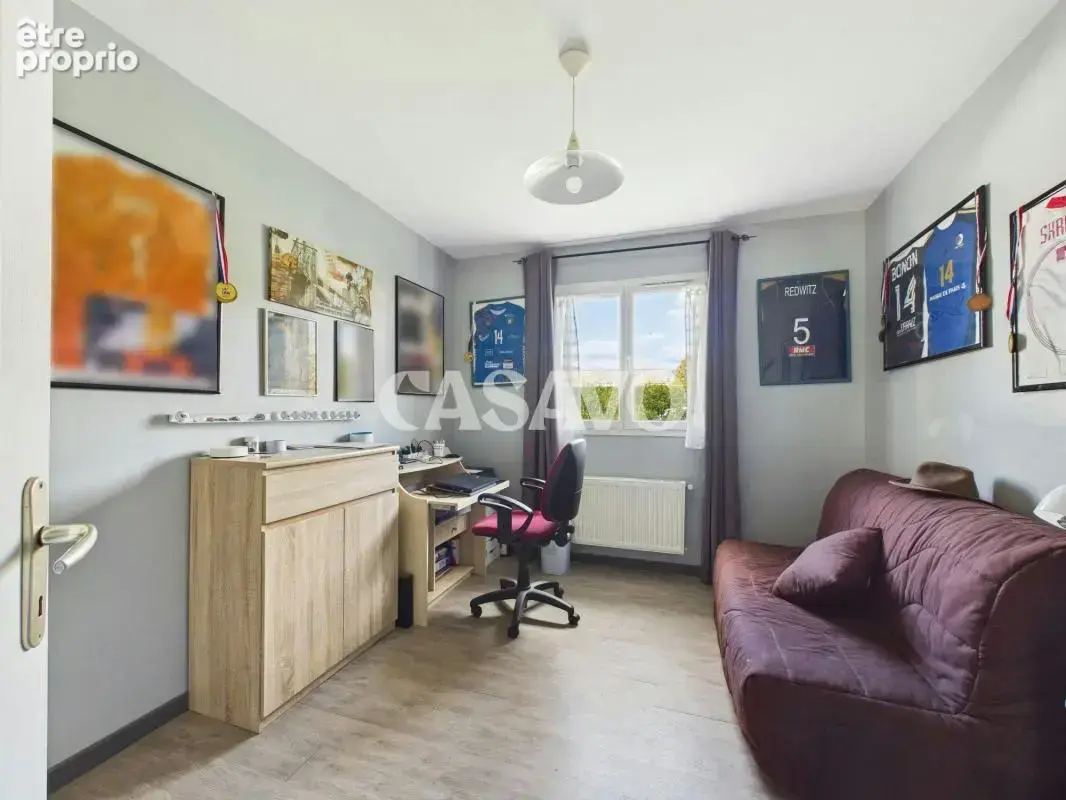 Vente Maison 5 pièces de 130m² - 33160 Saint-Médard-en-Jalles - photo 11