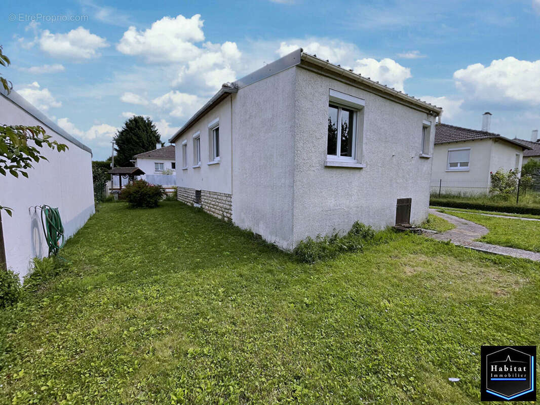 Maison à SAINT-MARD