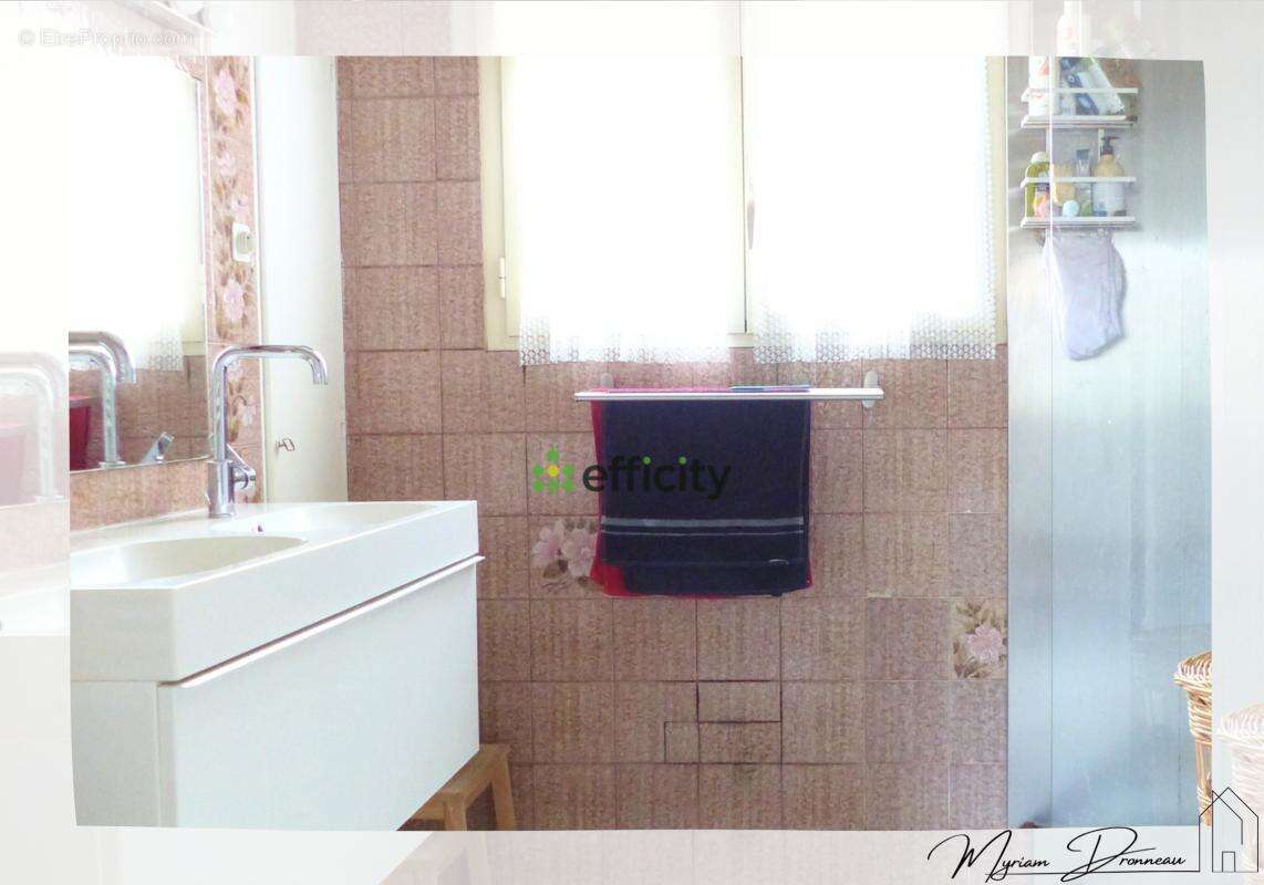 Maison à SAINT-MACAIRE-EN-MAUGES