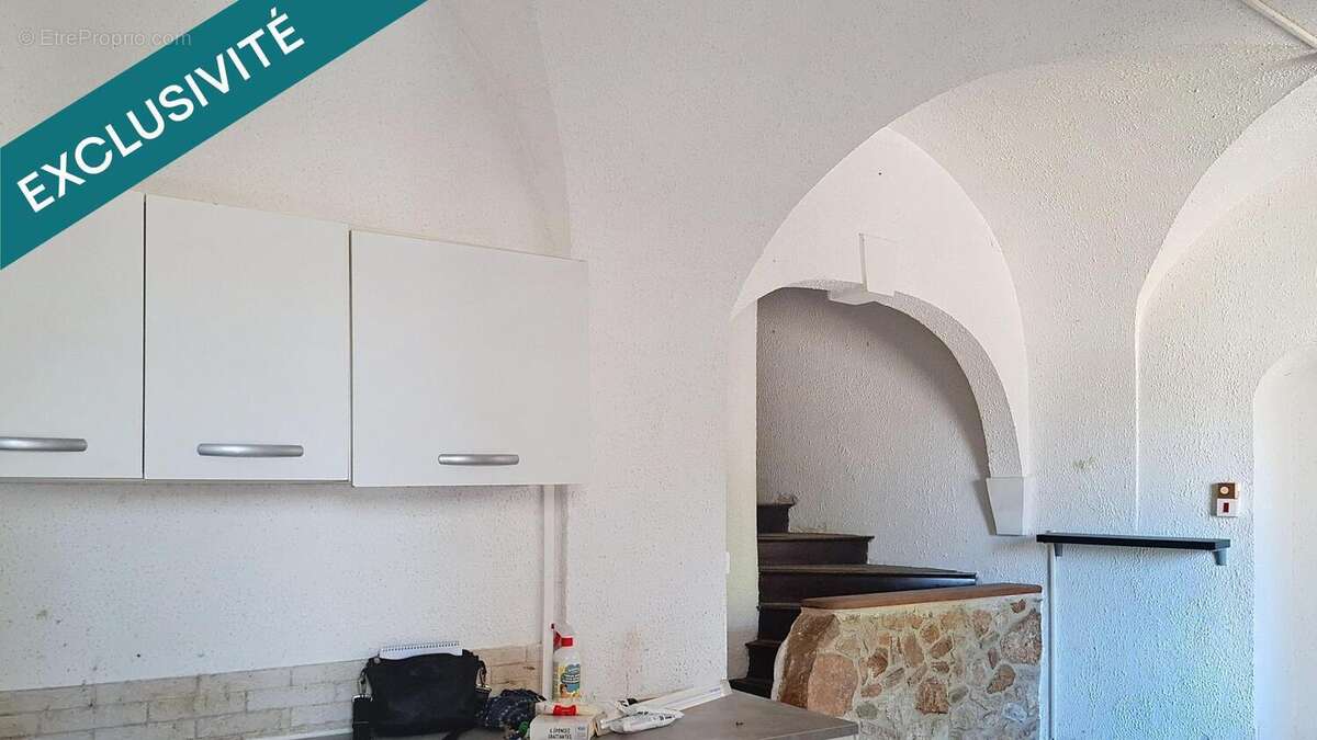 Photo 4 - Maison à LA BASTIDE-DES-JOURDANS