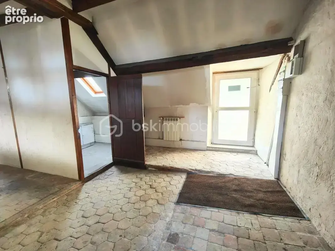 Ensemble immobilier (local commercial + appartement) plein centre ville - photo 19