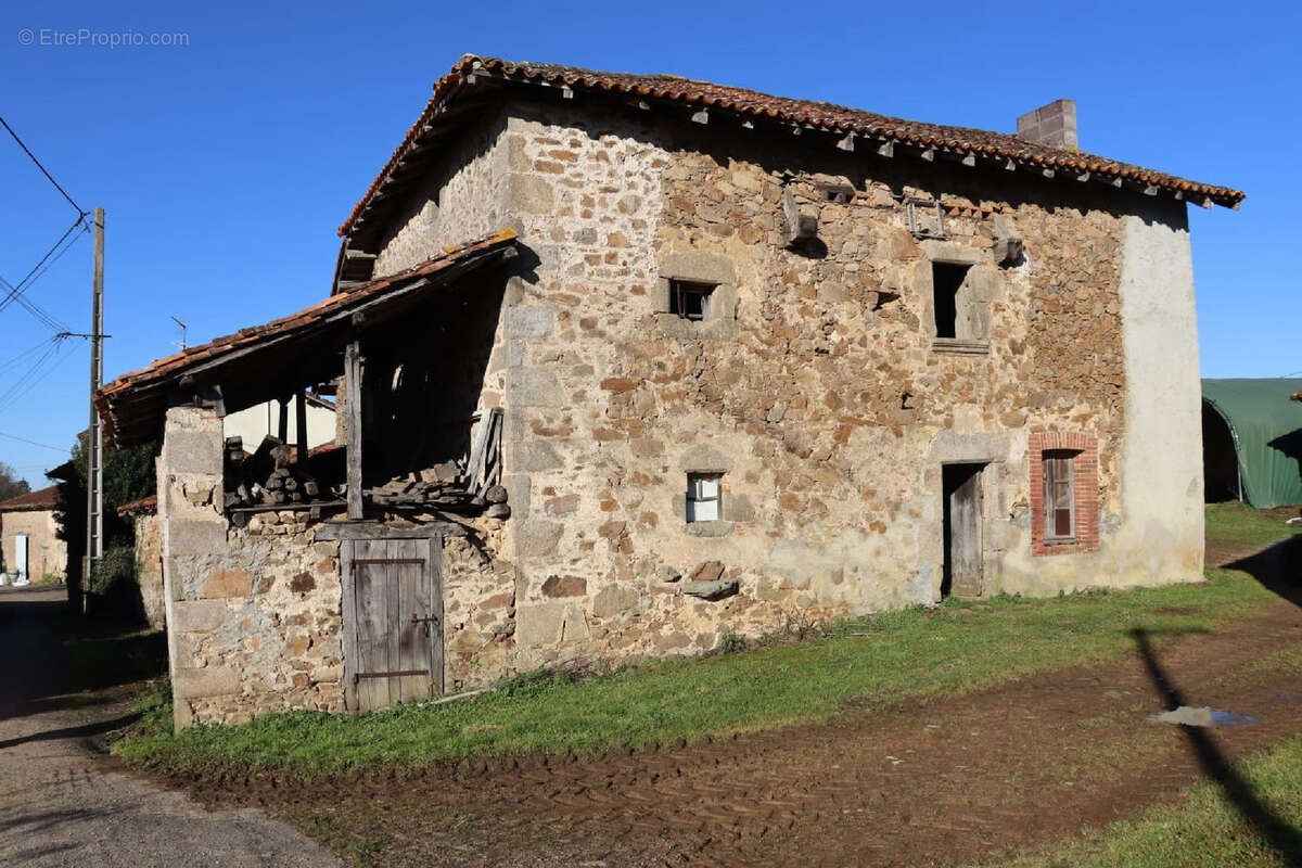 Maison à ROCHECHOUART