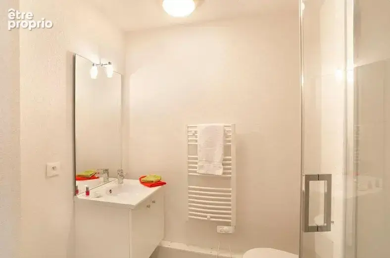 INVESTISSEMENT LOCATIF  CLERMONT-FERRAND - Résidence étudiante Nemea Appart'Etud Clermont Centre*** - 5,81%  de rentabilité. - photo 5