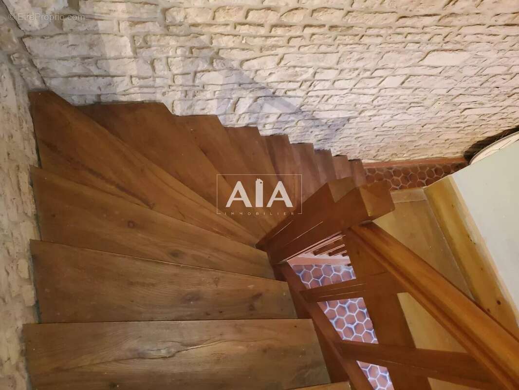 Maison à AUNAC