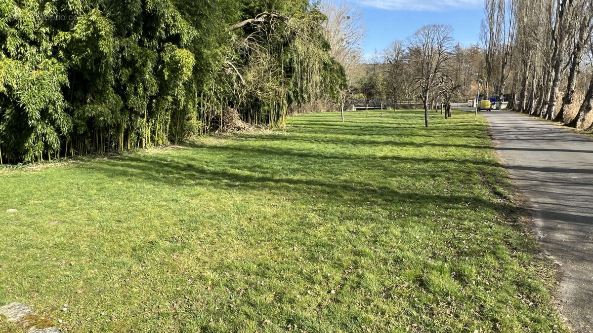 Appartement à LA FERTE-ALAIS