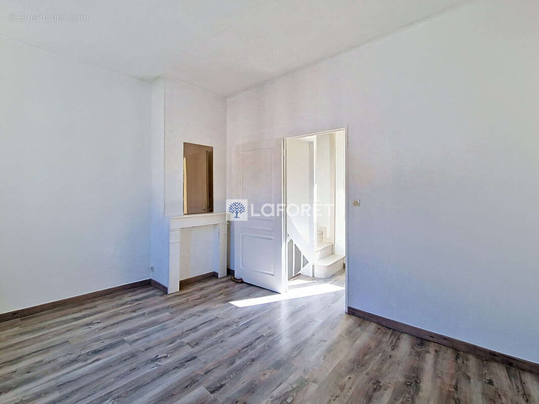 Maison - Saint Maurice - 2 chambres - Jardin - photo 4