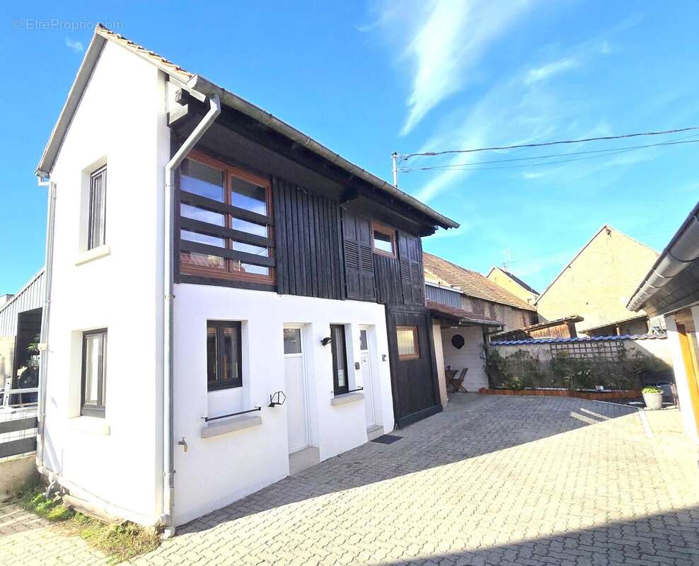 GÏTE ET BUANDERIE - Maison à ILLKIRCH-GRAFFENSTADEN