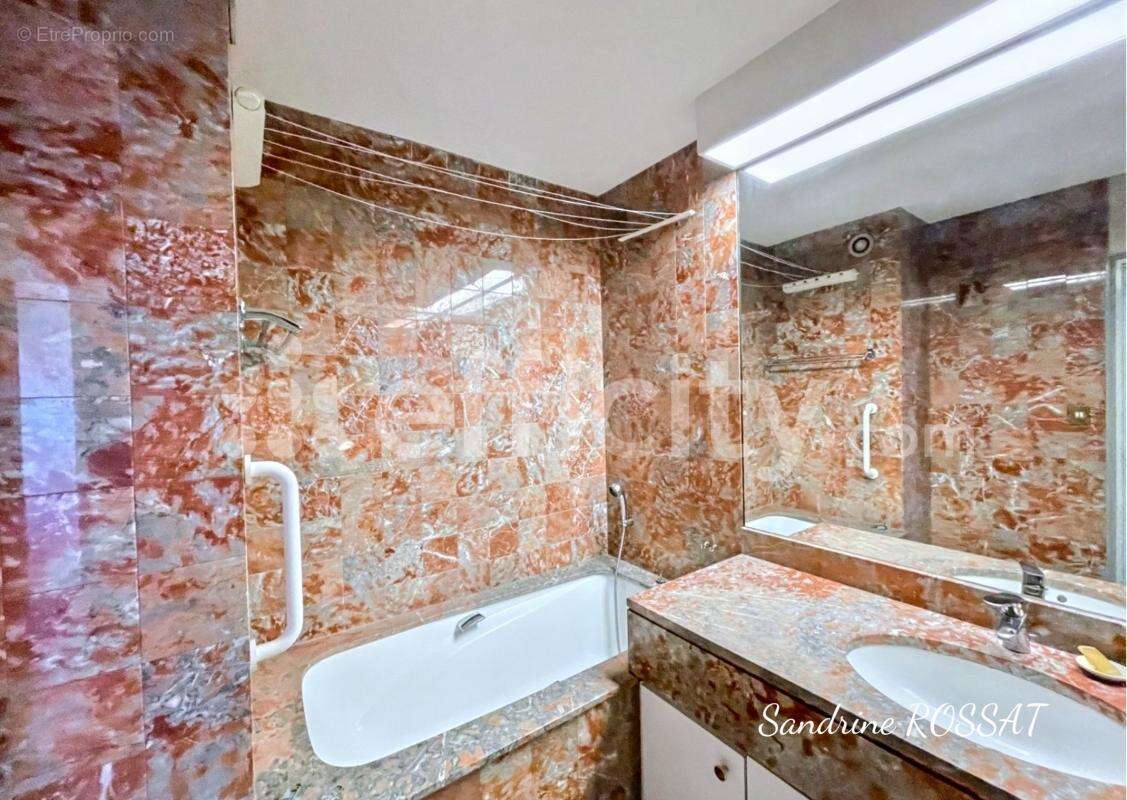 Appartement à LYON-5E