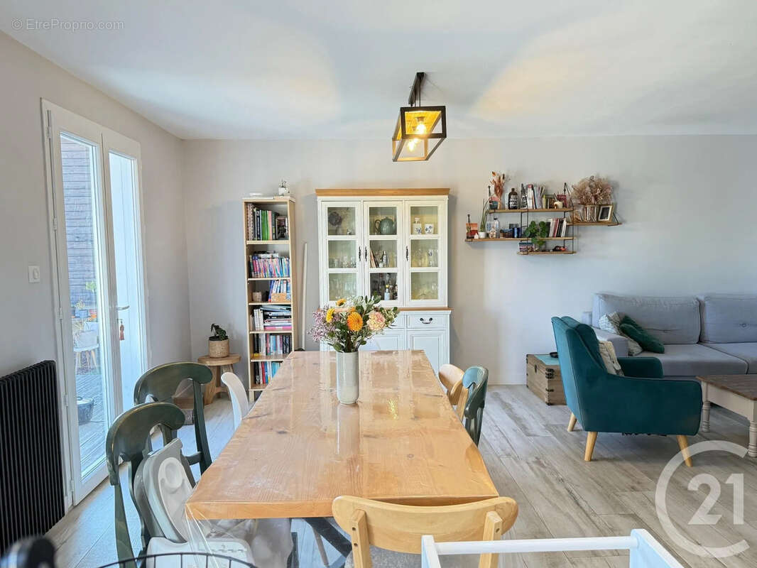 Maison à BOUCHEMAINE