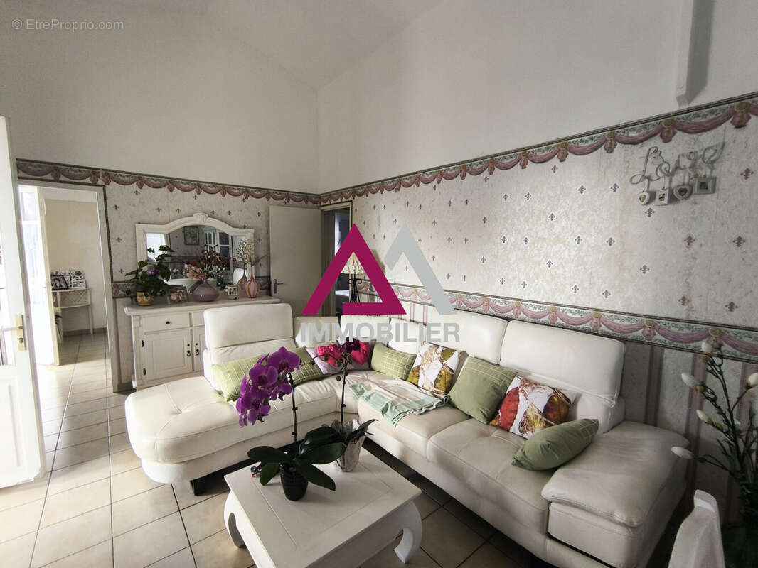 Maison à SAINT-DENIS