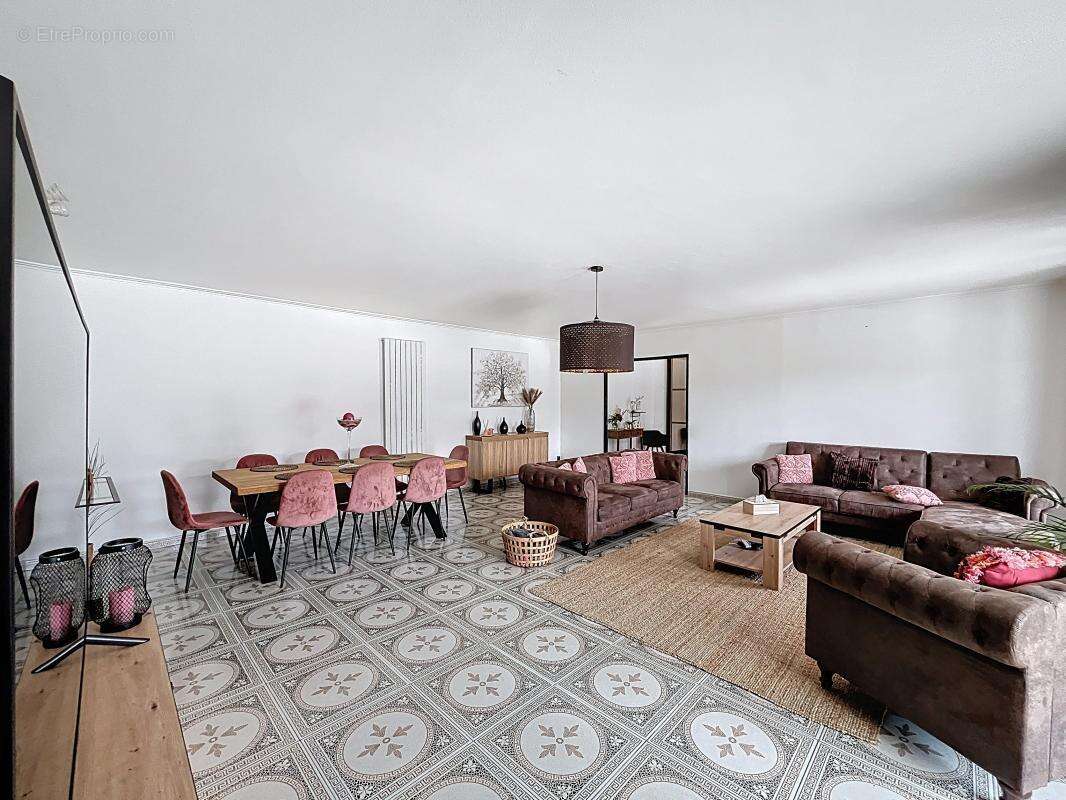 Maison à L&#039;ISLE-D&#039;ABEAU