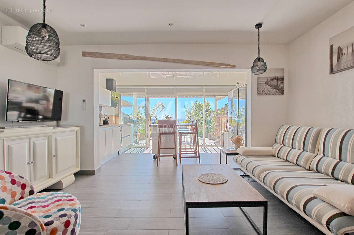 Maison 86 m² à Mandelieu-La-Napoule  - photo 6