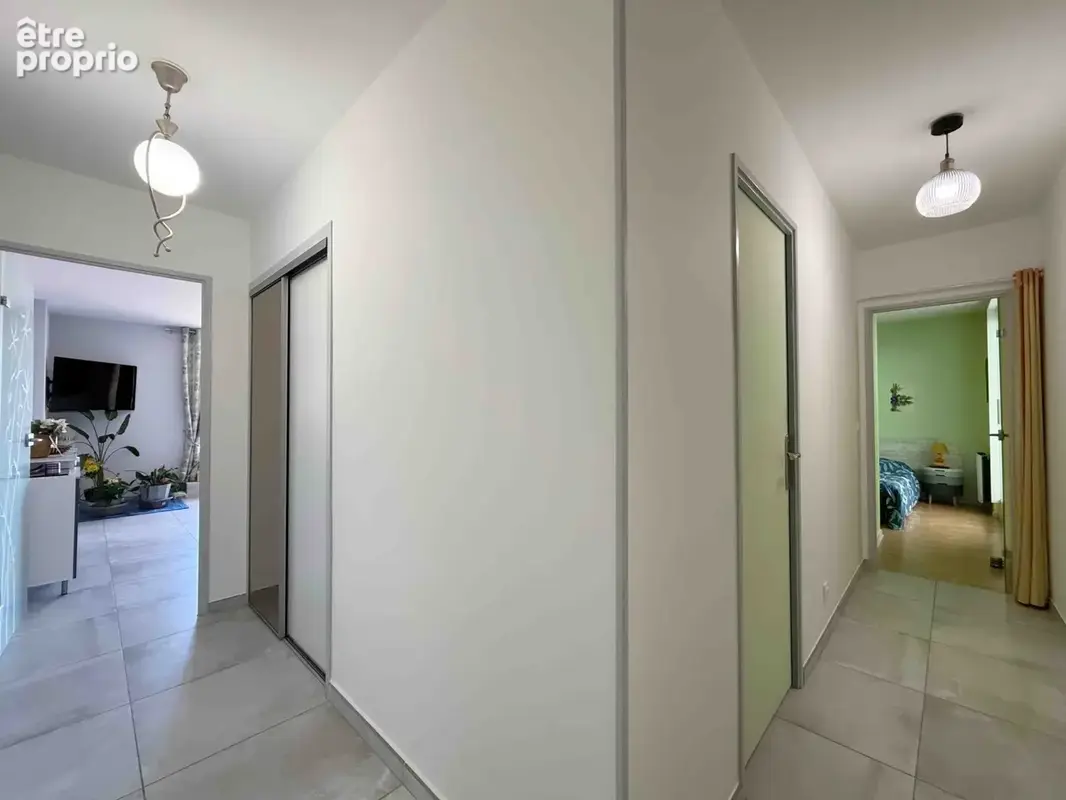 Appartement à vendre 95 m² 3 pièces, terrasse, véranda, cave et emplacement de parking sécurisé GAP (05) - photo 19