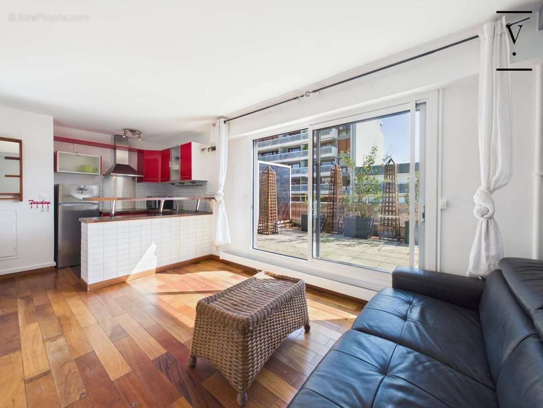 Appartement à PARIS-12E