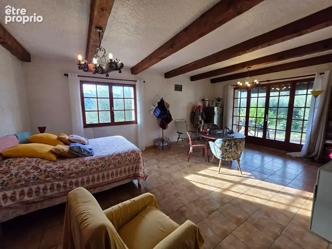 A saisir superbe potentiel pour cette villa indépendante sur une parcelle de  1000m2 - photo 11