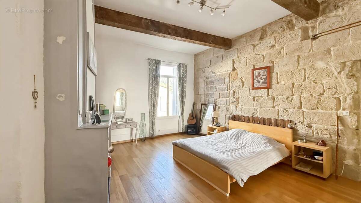 Appartement à LOUPIAN