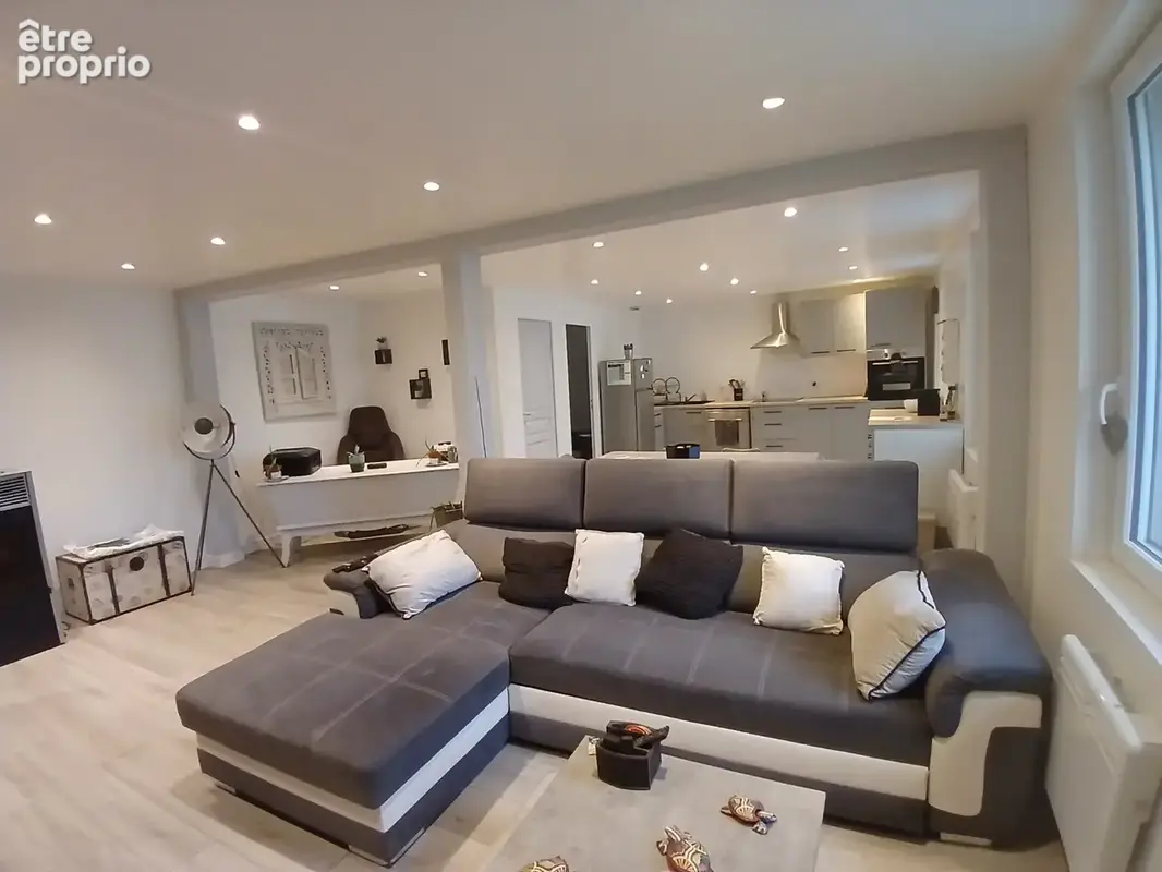 Maison 5 pièces 155 m² à vendre à Rosieres (43800) - photo 4