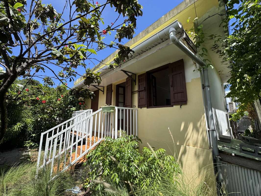 Maison à SAINT-JOSEPH