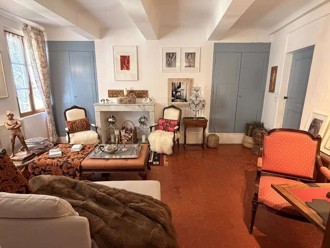 Appartement à SEILLANS