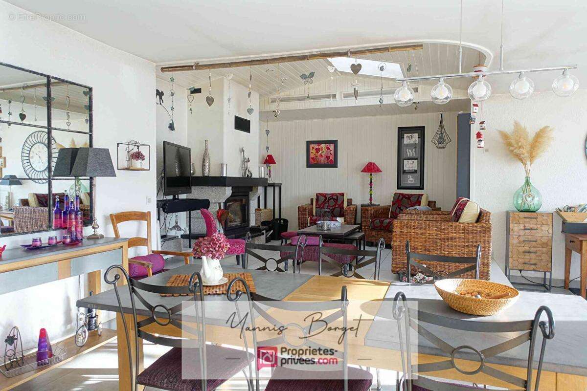 Appartement à CHAVAGNES-EN-PAILLERS