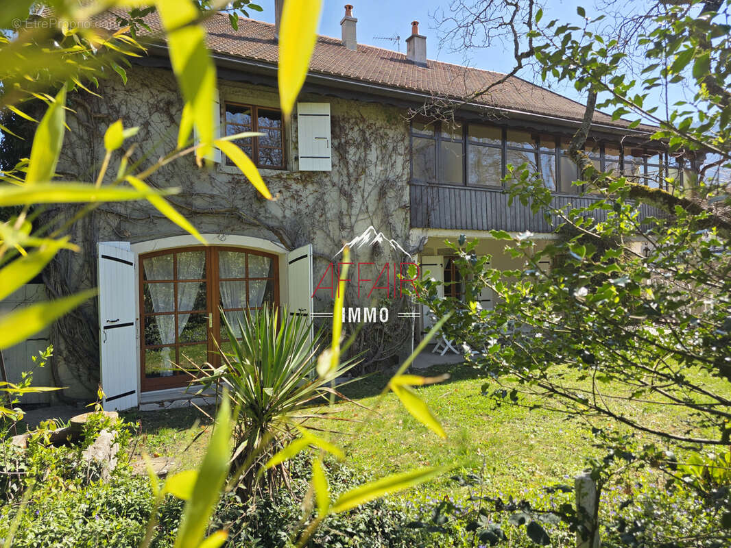 Maison à ARCHAMPS