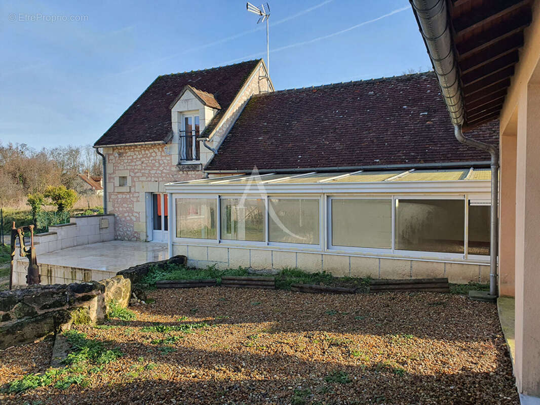 Maison à COUFFY