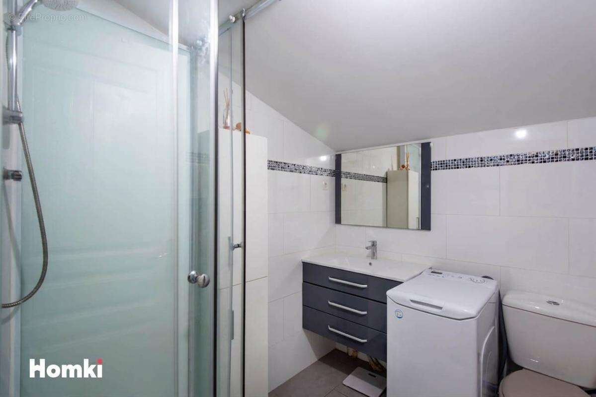 Maisonnette T2 de 35 m2 avec extérieur - Marignane - photo 8